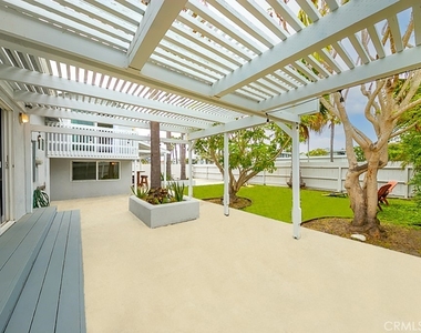 17016 7th Street - Photo Thumbnail 17