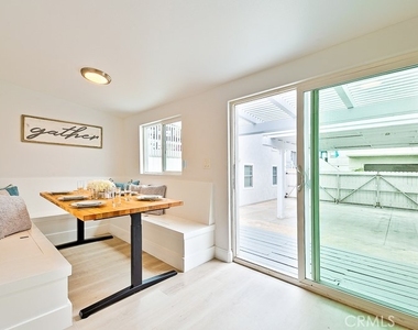 17016 7th Street - Photo Thumbnail 10