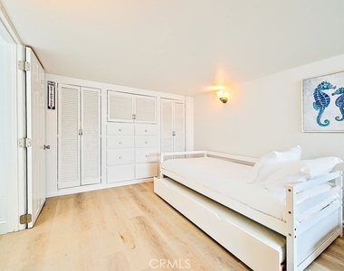 17016 7th Street - Photo Thumbnail 26