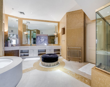 8690 Franklin Avenue - Photo Thumbnail 23