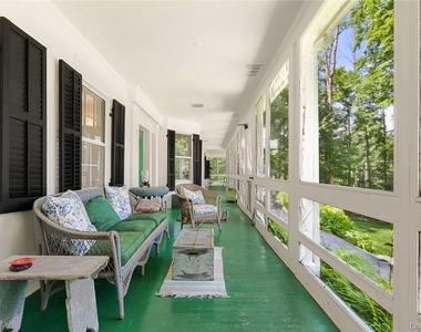 31 Kittredge Drive - Photo Thumbnail 5