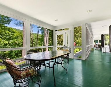 31 Kittredge Drive - Photo Thumbnail 6