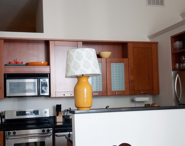 807 Church Street - Photo Thumbnail 2