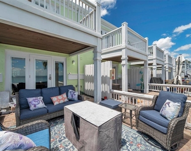 4768 Coquina Key Drive Se - Photo Thumbnail 32