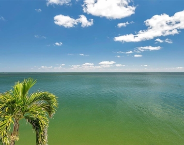 4768 Coquina Key Drive Se - Photo Thumbnail 37