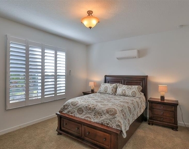 2904 Palma Lane - Photo Thumbnail 25
