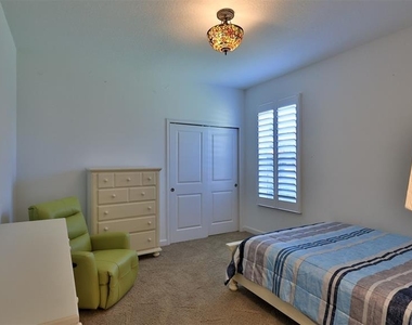 2904 Palma Lane - Photo Thumbnail 29