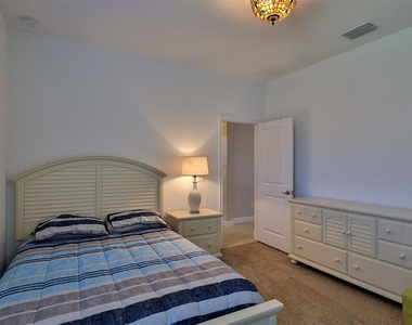 2904 Palma Lane - Photo Thumbnail 35