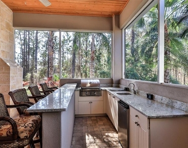 2904 Palma Lane - Photo Thumbnail 13