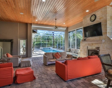 2904 Palma Lane - Photo Thumbnail 14