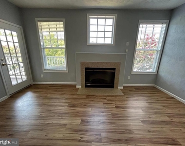 304 Troon - Photo Thumbnail 12