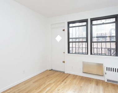 East 78th Street - Photo Thumbnail 5