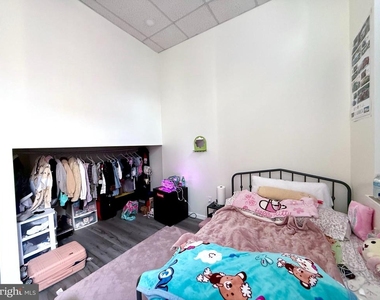 910 Arch Street - Photo Thumbnail 7