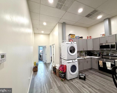 910 Arch Street - Photo Thumbnail 11
