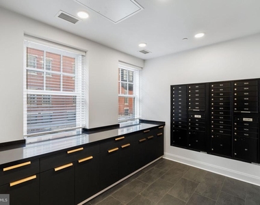 301 S 19th St - Photo Thumbnail 16