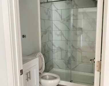 6400 Haverford Avenue - Photo Thumbnail 9