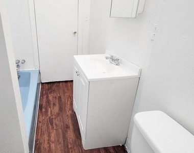 1804 S Ringgold Street - Photo Thumbnail 11