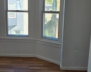2714 W Albert Street - Photo Thumbnail 7