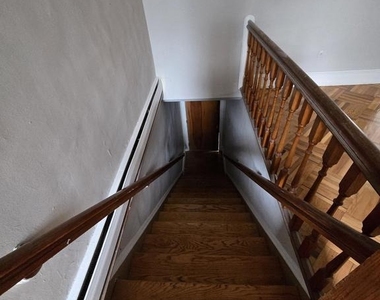 5709 Leonard Street - Photo Thumbnail 16
