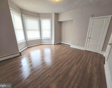 5709 Leonard Street - Photo Thumbnail 14