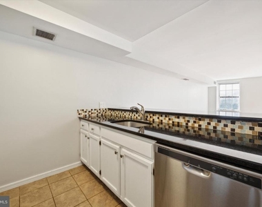 222 Church Street - Photo Thumbnail 10