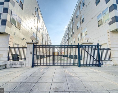 800 N 48th Street - Photo Thumbnail 17