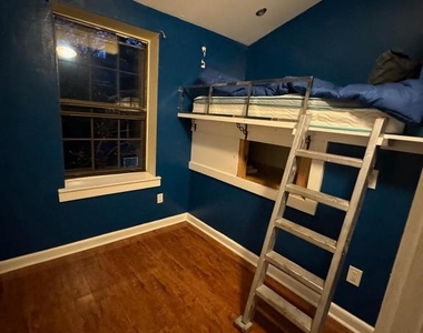 1415 Lombard Street - Photo Thumbnail 4