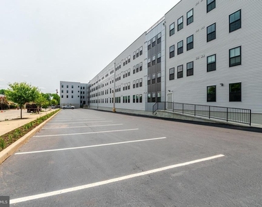 1201 W Girard Avenue - Photo Thumbnail 35