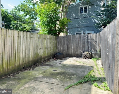 1026 S Cleveland - Photo Thumbnail 3