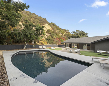 9289 Swallow Drive - Photo Thumbnail 26
