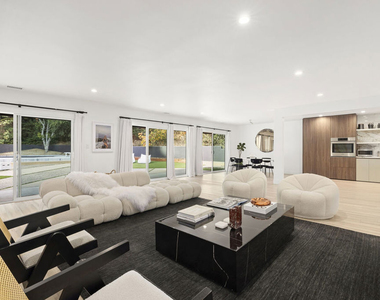 9289 Swallow Drive - Photo Thumbnail 7