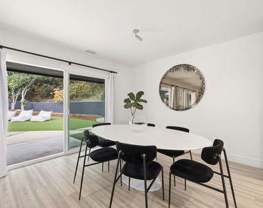 9289 Swallow Drive - Photo Thumbnail 15
