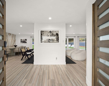 9289 Swallow Drive - Photo Thumbnail 19