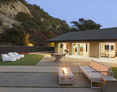 9289 Swallow Drive - Photo Thumbnail 1