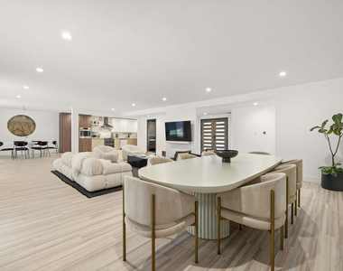 9289 Swallow Drive - Photo Thumbnail 12