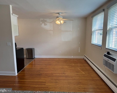 1016 W Baltimore Pike - Photo Thumbnail 5