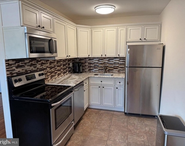 1016 W Baltimore Pike - Photo Thumbnail 1