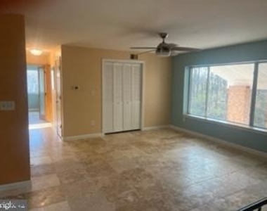 747 Garden Drive - Photo Thumbnail 9