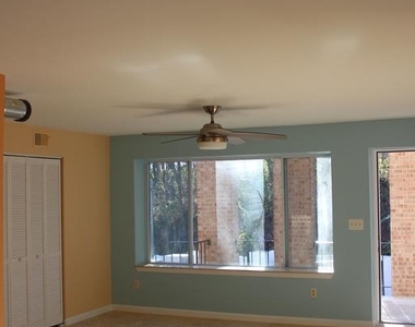 747 Garden Drive - Photo Thumbnail 8