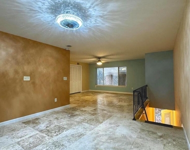 747 Garden Drive - Photo Thumbnail 6