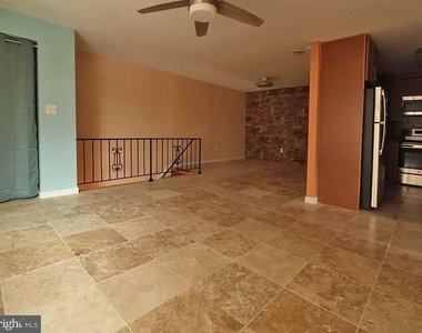 747 Garden Drive - Photo Thumbnail 3