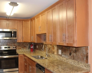 747 Garden Drive - Photo Thumbnail 14