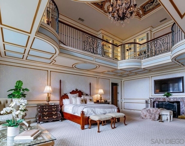 7007 Country Club Drive - Photo Thumbnail 20