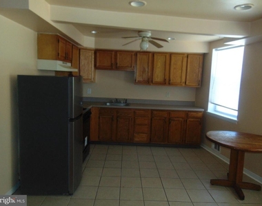 2985 Yorkship Square - Photo Thumbnail 1