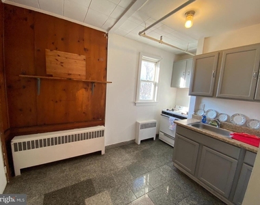 13 N East Boulevard - Photo Thumbnail 7