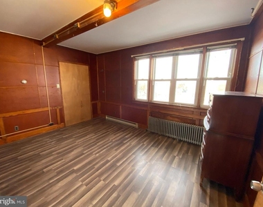 13 N East Boulevard - Photo Thumbnail 17