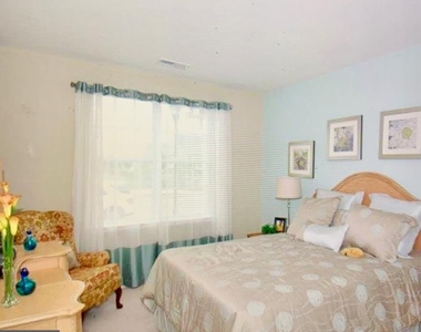 102 Star Drive - Photo Thumbnail 5