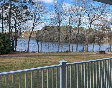 1101 S Schumaker Drive - Photo Thumbnail 2