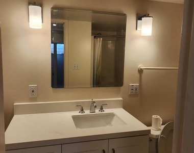 10008 Sinnott Drive - Photo Thumbnail 25