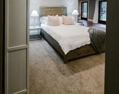 15841 York Road - Photo Thumbnail 58